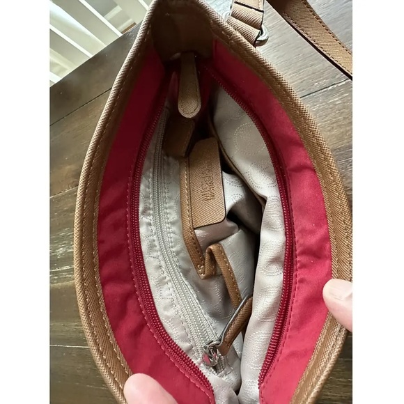 COPY - MICHAEL KORS - Authentic bag Brown Gold Red Nylon Kempton crossbody bag - Picture 2 of 5